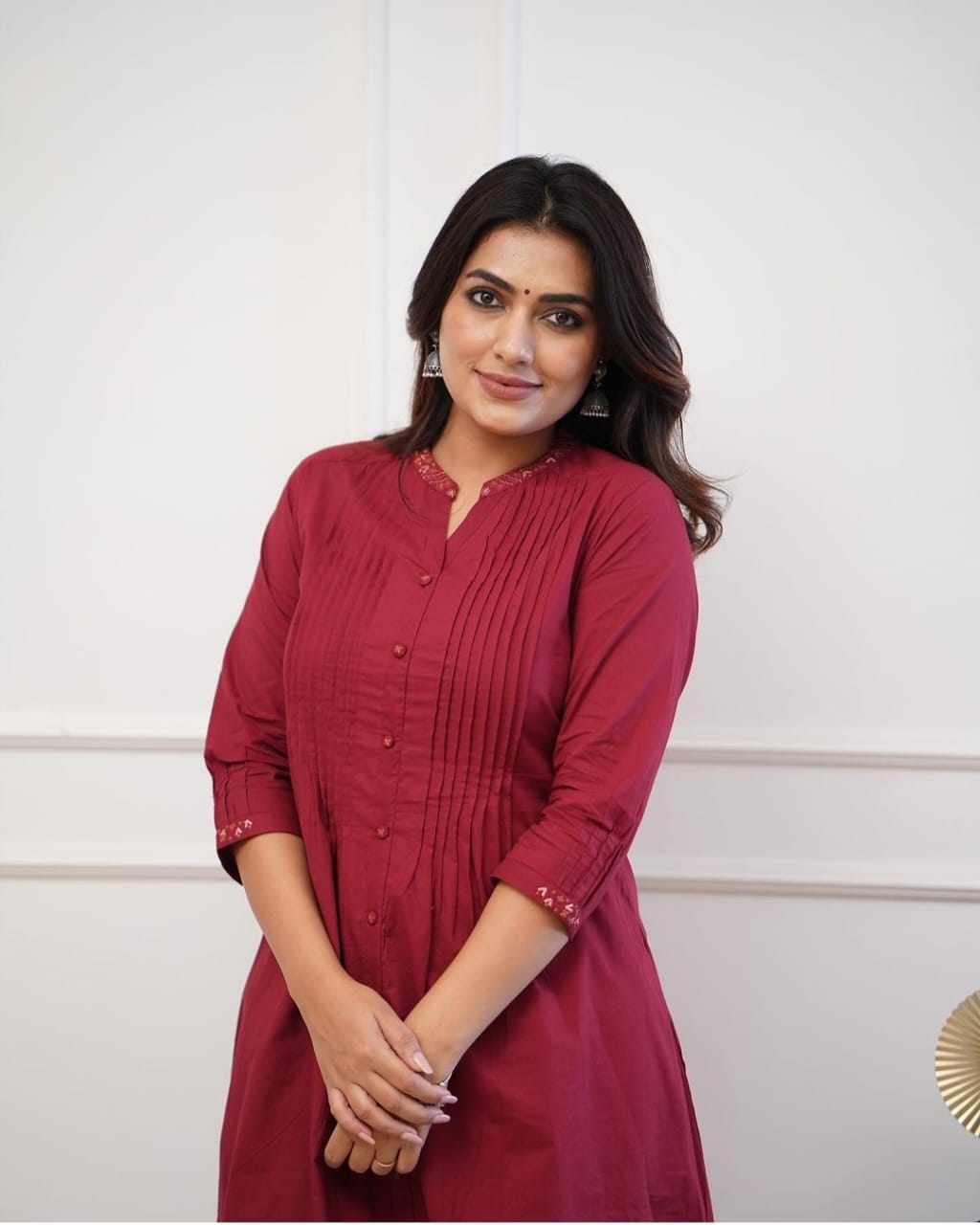Premium cotton kurta with pleated pattern  with Embroidery collar and embroidery sleeve
