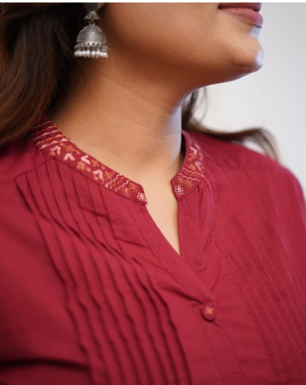 Premium cotton kurta with pleated pattern  with Embroidery collar and embroidery sleeve