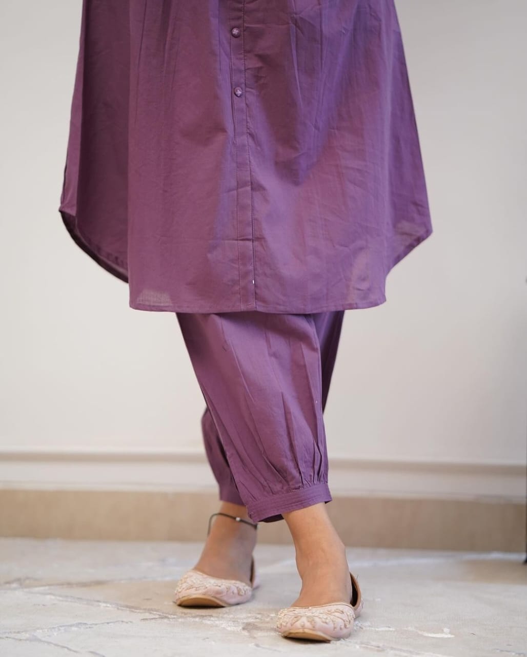 Premium cotton kurta with pleated pattern  with Embroidery collar and embroidery sleeve