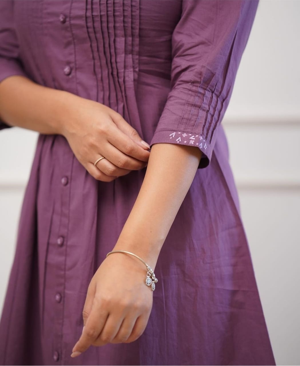 Premium cotton kurta with pleated pattern  with Embroidery collar and embroidery sleeve