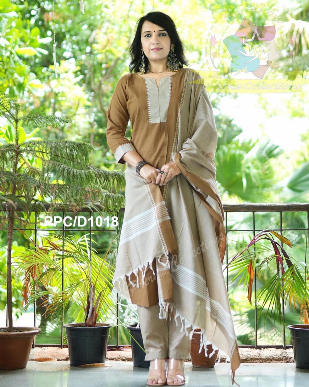 Butti south cotton kurta and south cotton pant paired with south cotton duppata