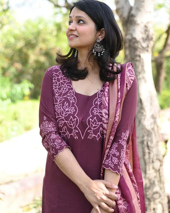 Handloom cotton flex kurta pant and khadi silk Dupatta set