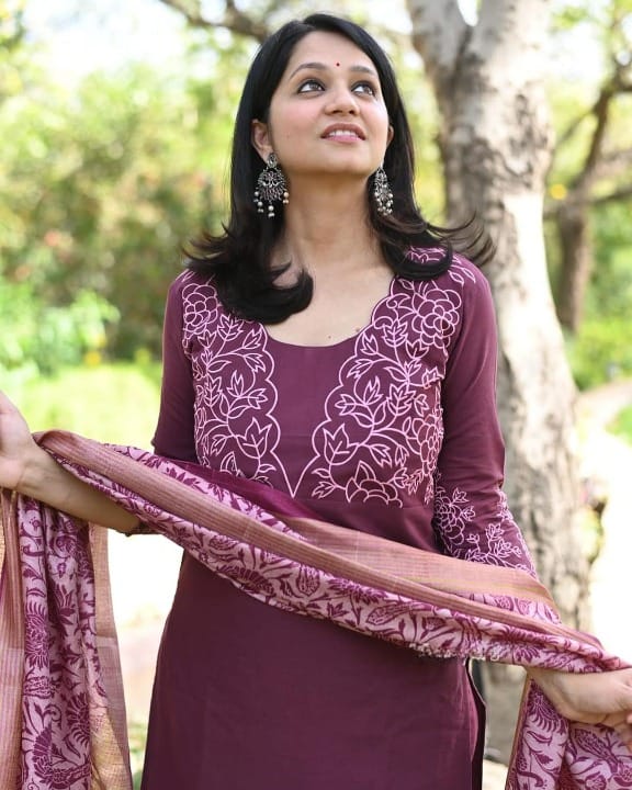 Handloom cotton flex kurta pant and khadi silk Dupatta set