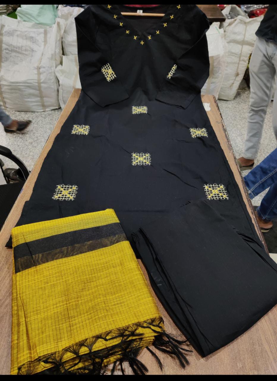 Dying cotton kurta in black