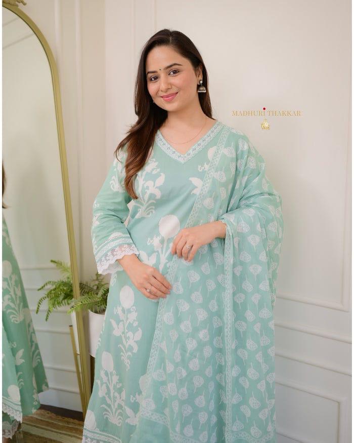 Cotton dupatta adorned with exquisite lacework edges