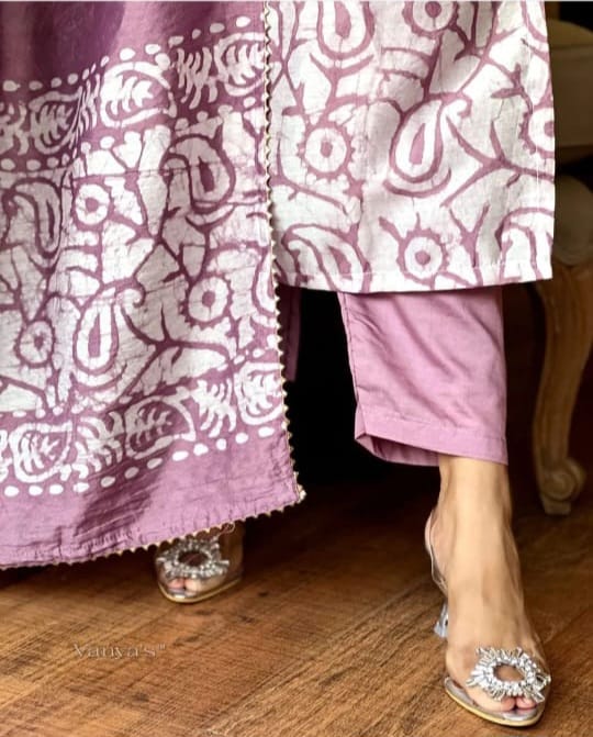 Cotton 60'60 printed(Sequence Handwork with gota lace) kurta with pant