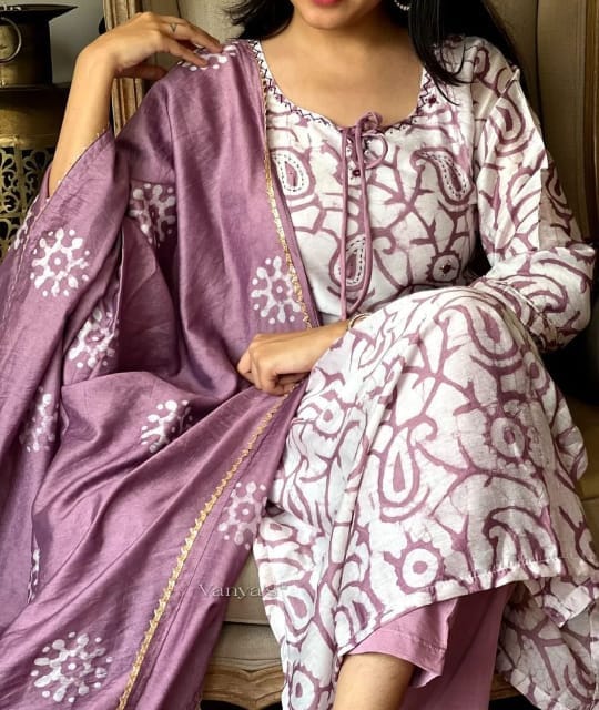Cotton 60'60 printed(Sequence Handwork with gota lace) kurta with pant