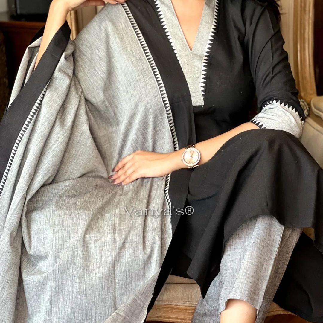 Handloom butti south cotton kurta  and south cotton pant