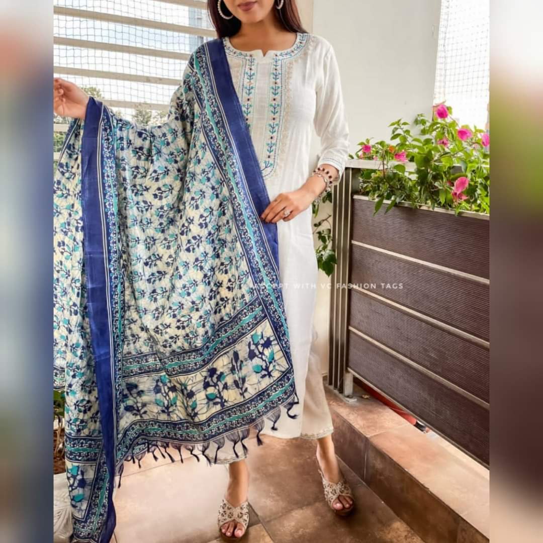Handloom cotton slub kurta pant and khadi silk Dupatta set