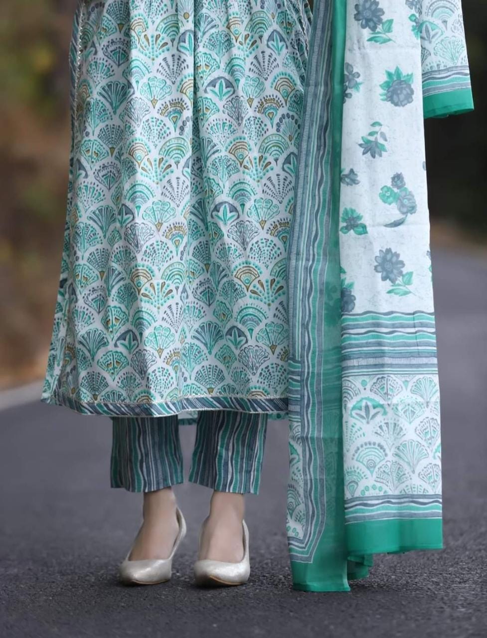 Beautiful cotton straight kurta set