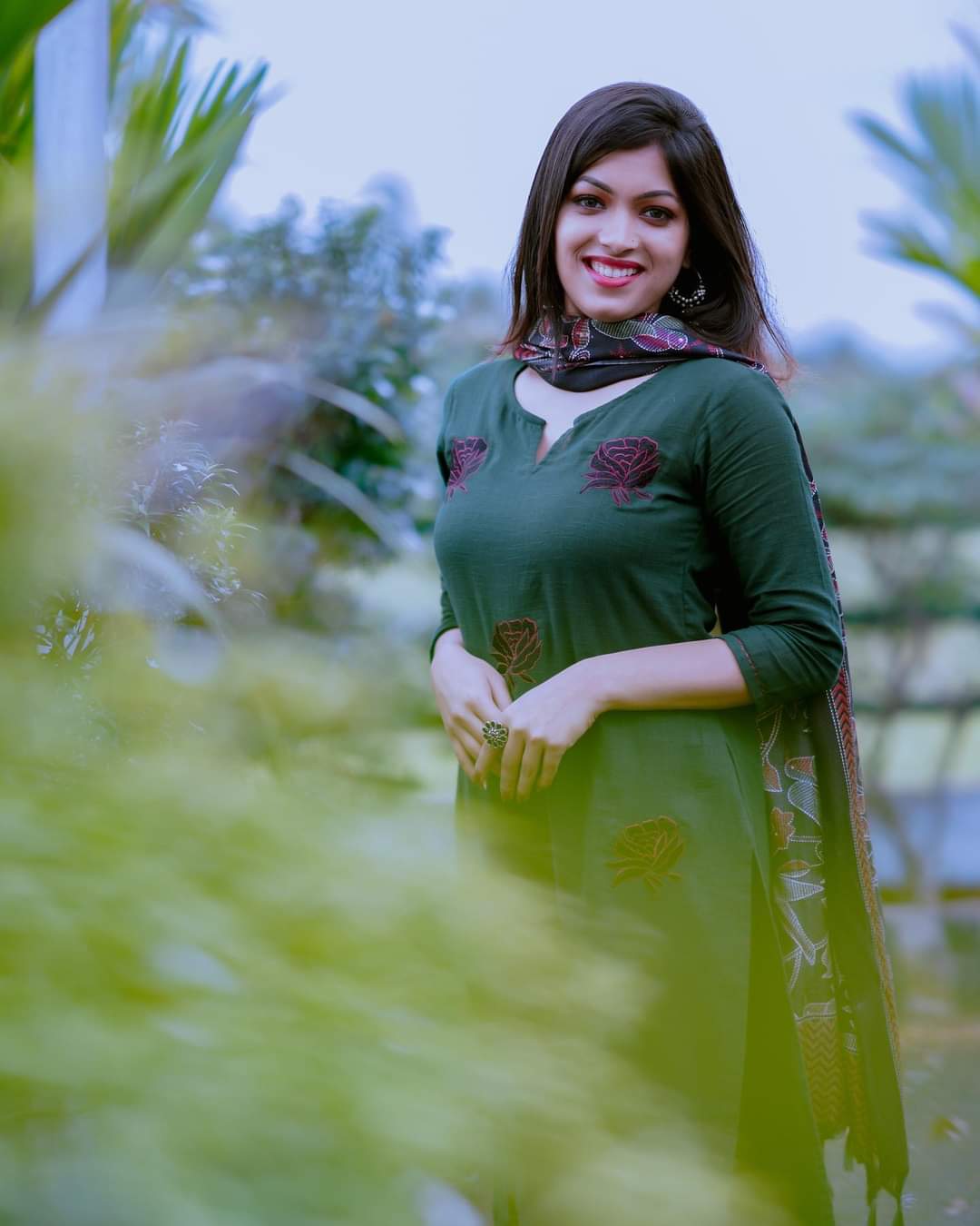 Bottle green khadi set with embroidered rose paird with kantha silk dupatta