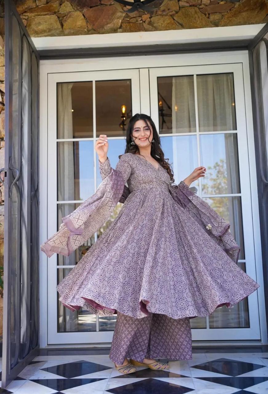 Anarkali angrakha dress Bandej Print Kurti gown with tussles with plazzo pant with Beautiful Cotton Dupatta