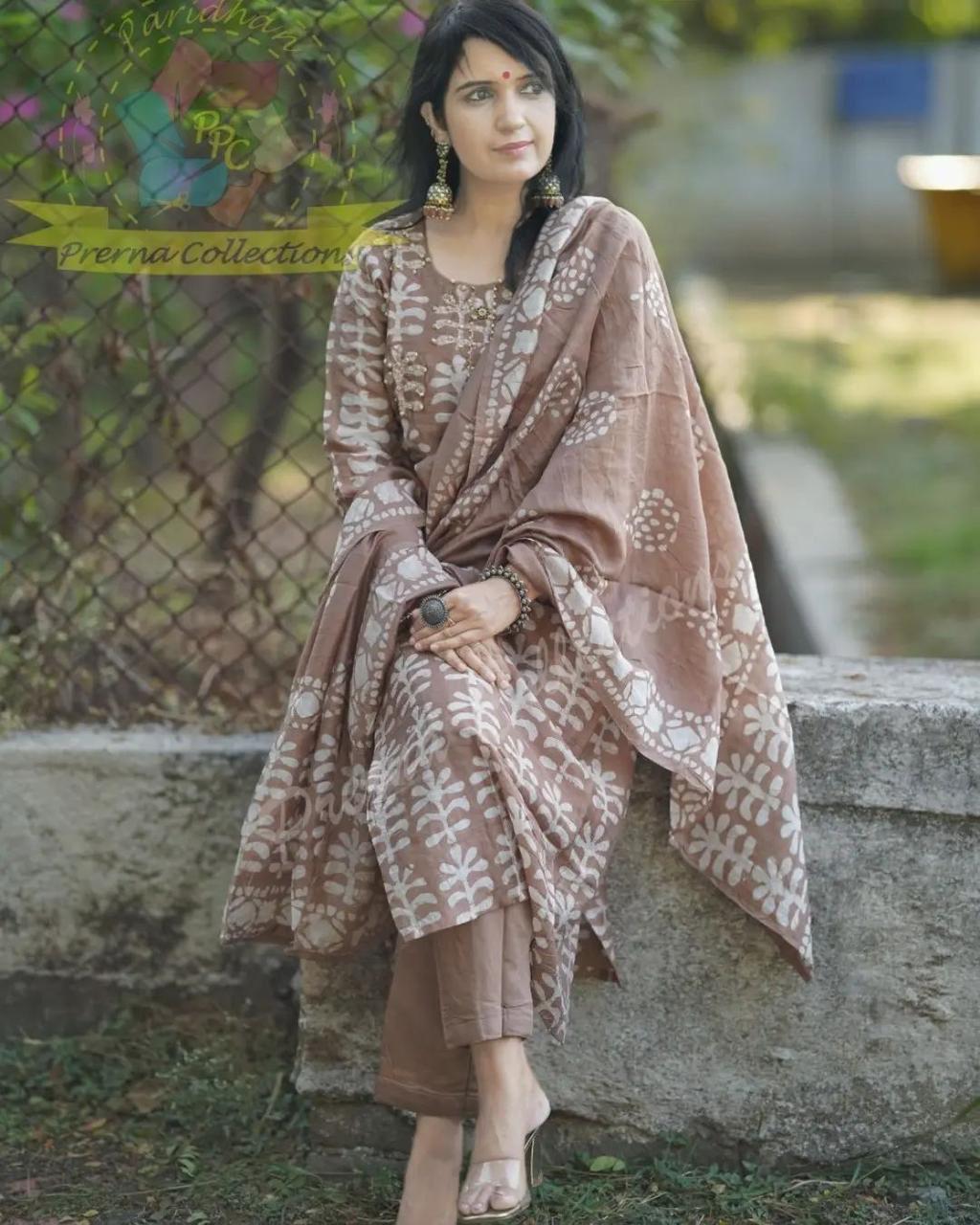 Pure fine reyon fabric with Hand wark  Kurti with Pant with cotton 100-100 Dupatta