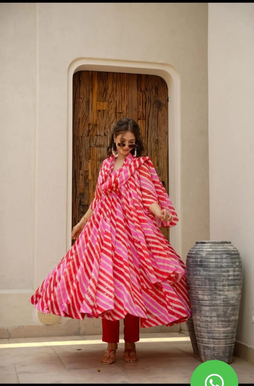 LHRIYA KURTA PENT WITH DUPATTA SUIT SET