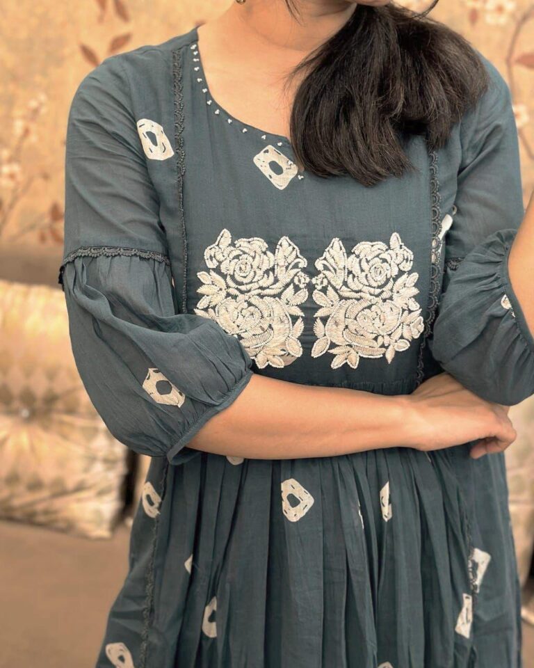 Look stylish in our new bandage discharge print